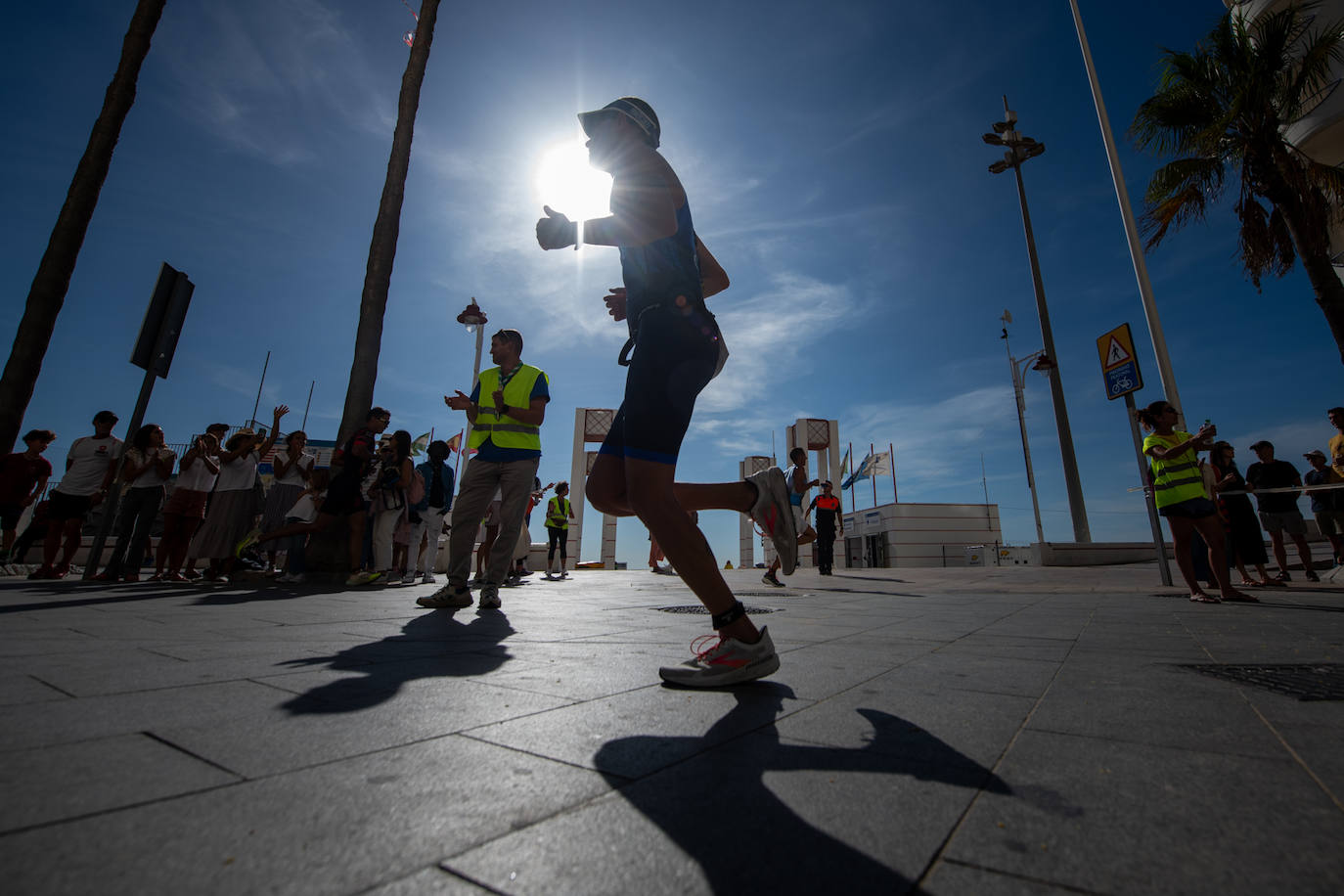 Fotos: El Trihércules Cádiz brilla con luz propia