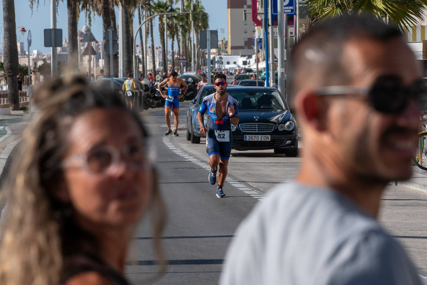 Fotos: El Trihércules Cádiz brilla con luz propia