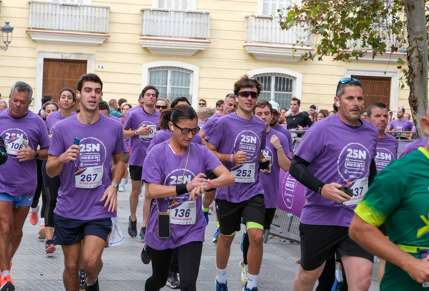 Fotos: Cádiz corre contra la violencia de género