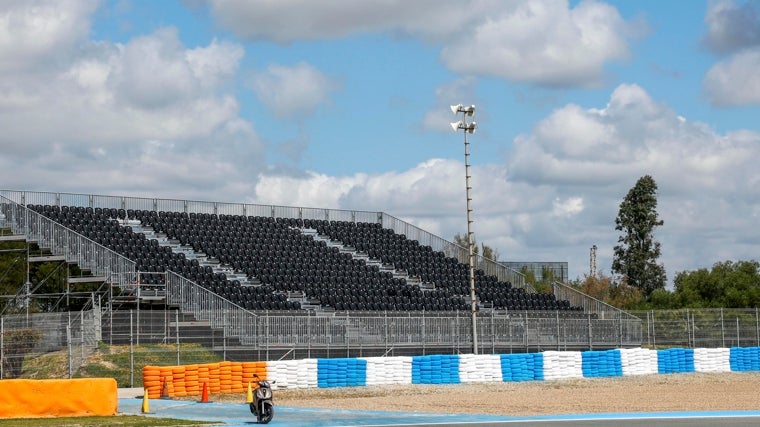 Nuevas tribunas del Circuito de Jerez - Ángel Nieto.