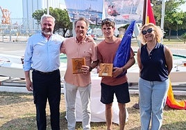Tito Galnares y Tristán Melgarejo, ganadores de la XIX Regata de la Armada de la clase Snipe