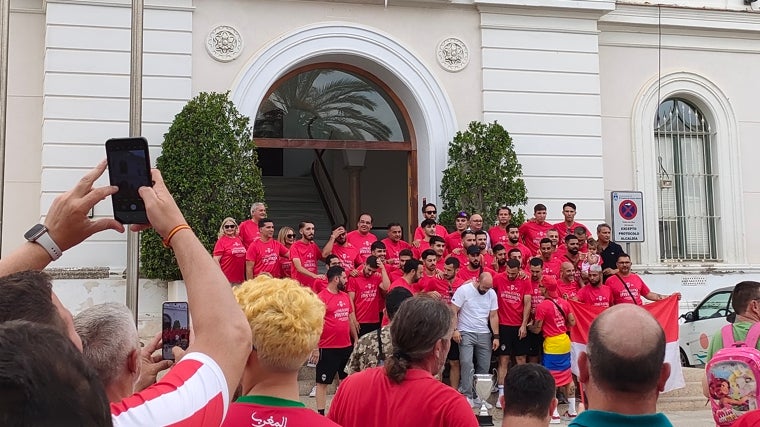 El Racing Club Portuense fue recibido en el Ayuntamiento de El Puerto de Santa María.