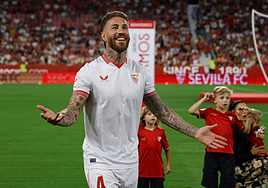 Monchi incorpora a Sergio Ramos al organigrama del CD San Fernando 1940