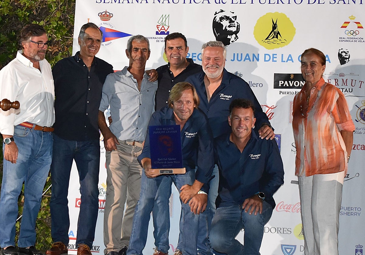 El Brujo se proclamó campeón de la XXXI Regata Juan de la Cosa.