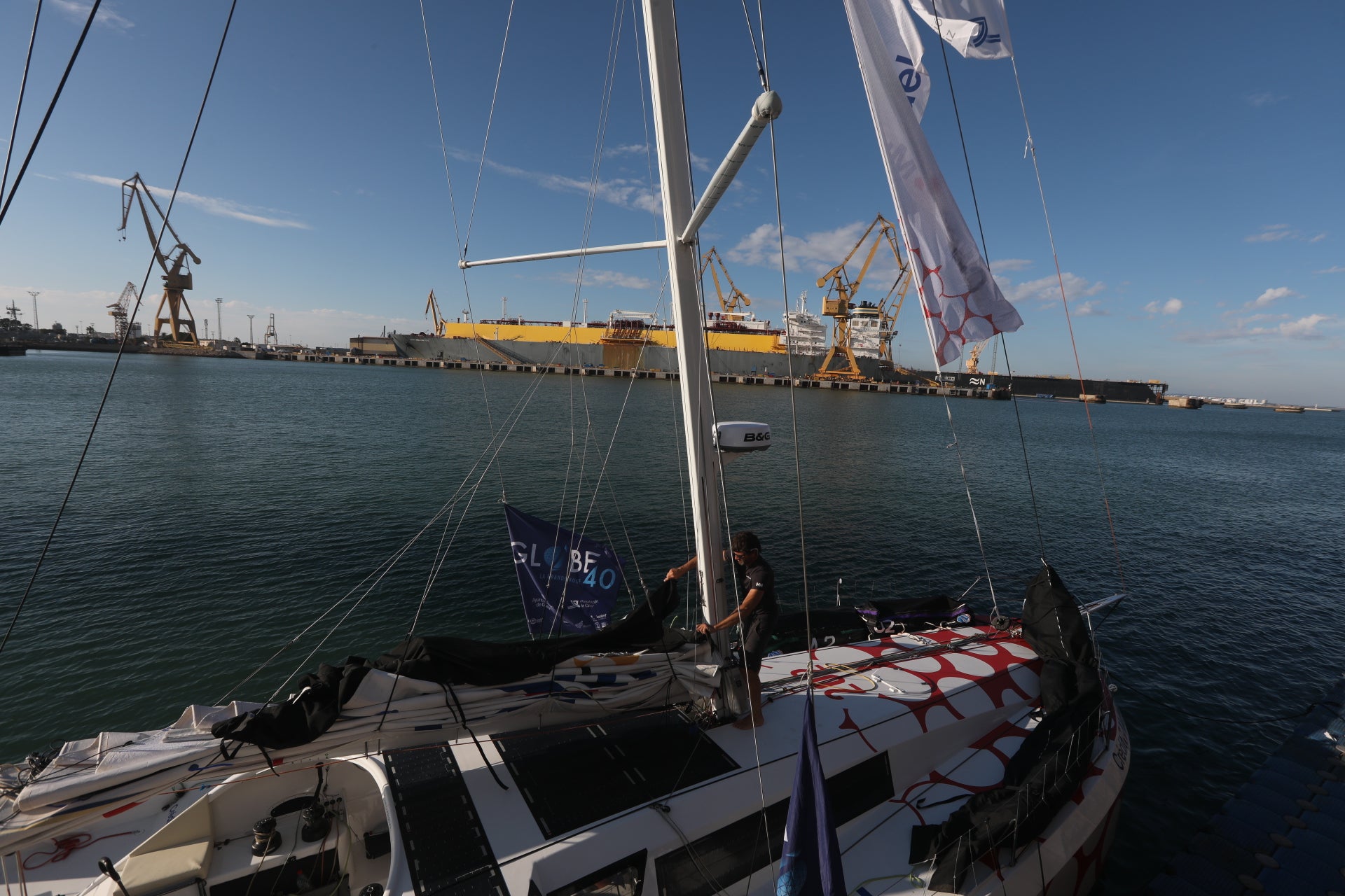 Las imágenes de la llegada de los primeros barcos para la Globe 40