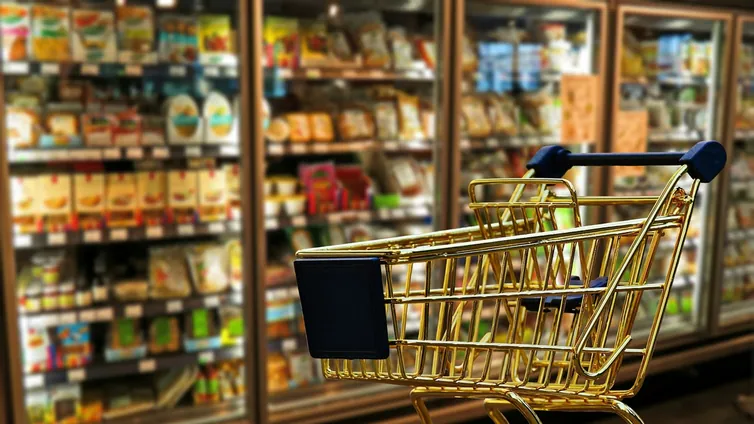 Los días y horas a los que debes ir a estos 8 supermercados  para encontrar las mejores ofertas
