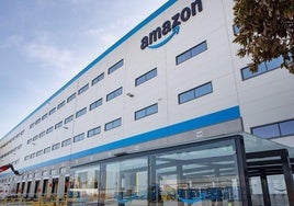 Amazon busca trabajadores para su centro en El Puerto de Santa María: no es necesario tener experiencia previa