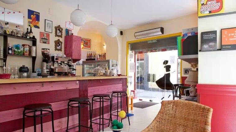 La Clandestina Librería Café. Un lugar donde desayunar en Cádiz