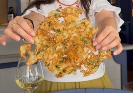 En Cádiz saben cómo hacer bien las tortillitas: «el truco es echarle muchos camarones»