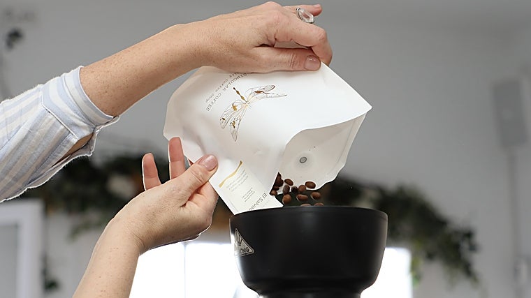 Proceso de elaboración del café de especialidad en los Caños de Meca, Cádiz