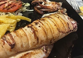 Titus Bar: buen pescado y vistas inmejorables en el barrio de los pescadores de Conil