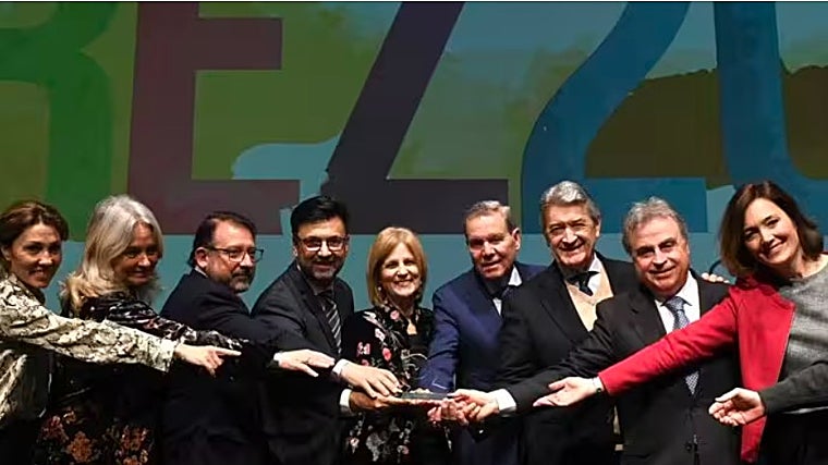 La alcaldesa de Jerez, María José García-Pelayo, durante la presentación de la candidatura para ser Capital Española de la Gastronomía en 2026