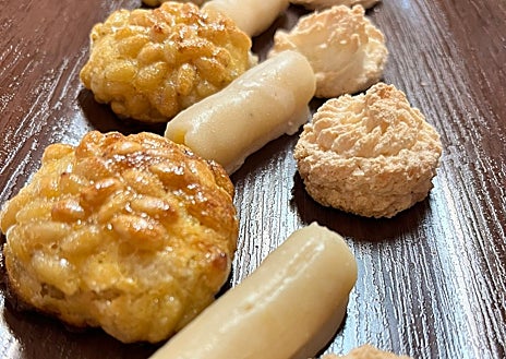 Imagen secundaria 1 - Platos de los diferentes menú elaborados por los alumnos de la escuela gaditana