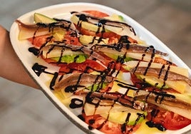 'Terraceo' de otoño en La Iluminá con vistas al mar