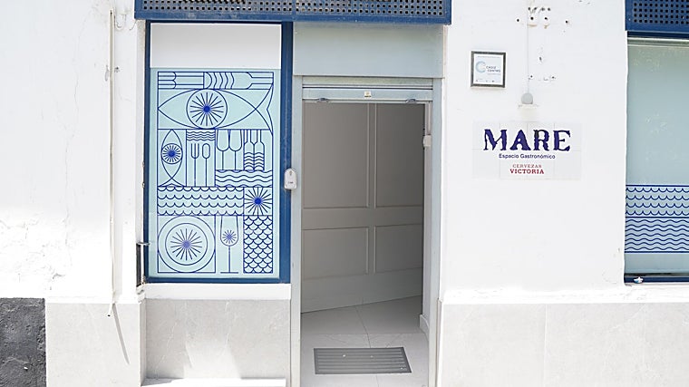 Fachada del restaurante Mare con una estrella Michelin (Cádiz)