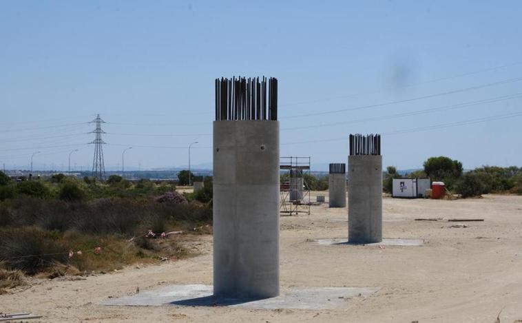 Toma forma en el Trocadero el viaducto del tren de La Cabezuela