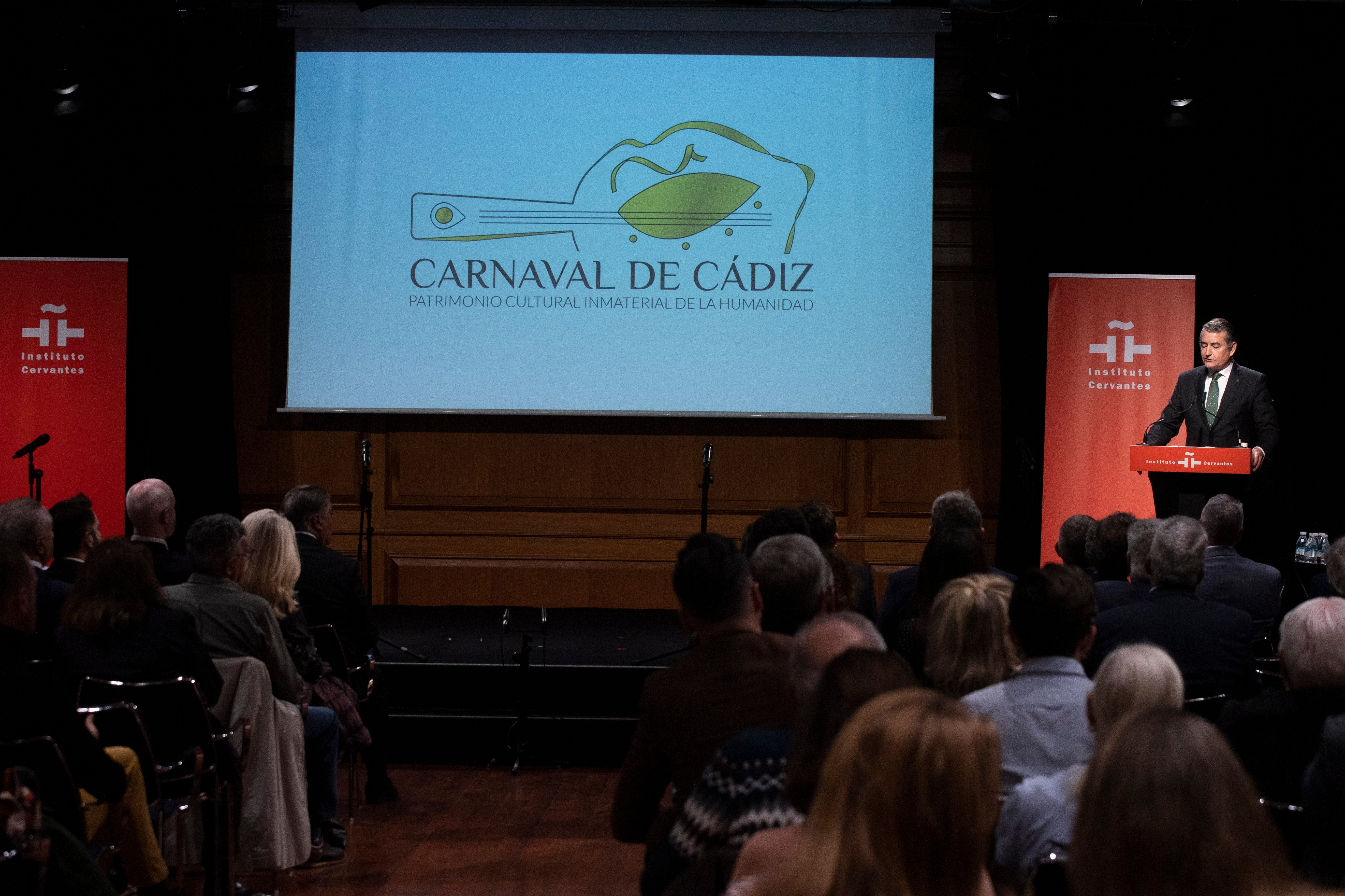 Fotos: El Carnaval de Cádiz quiere ser Patrimonio de la Humanidad