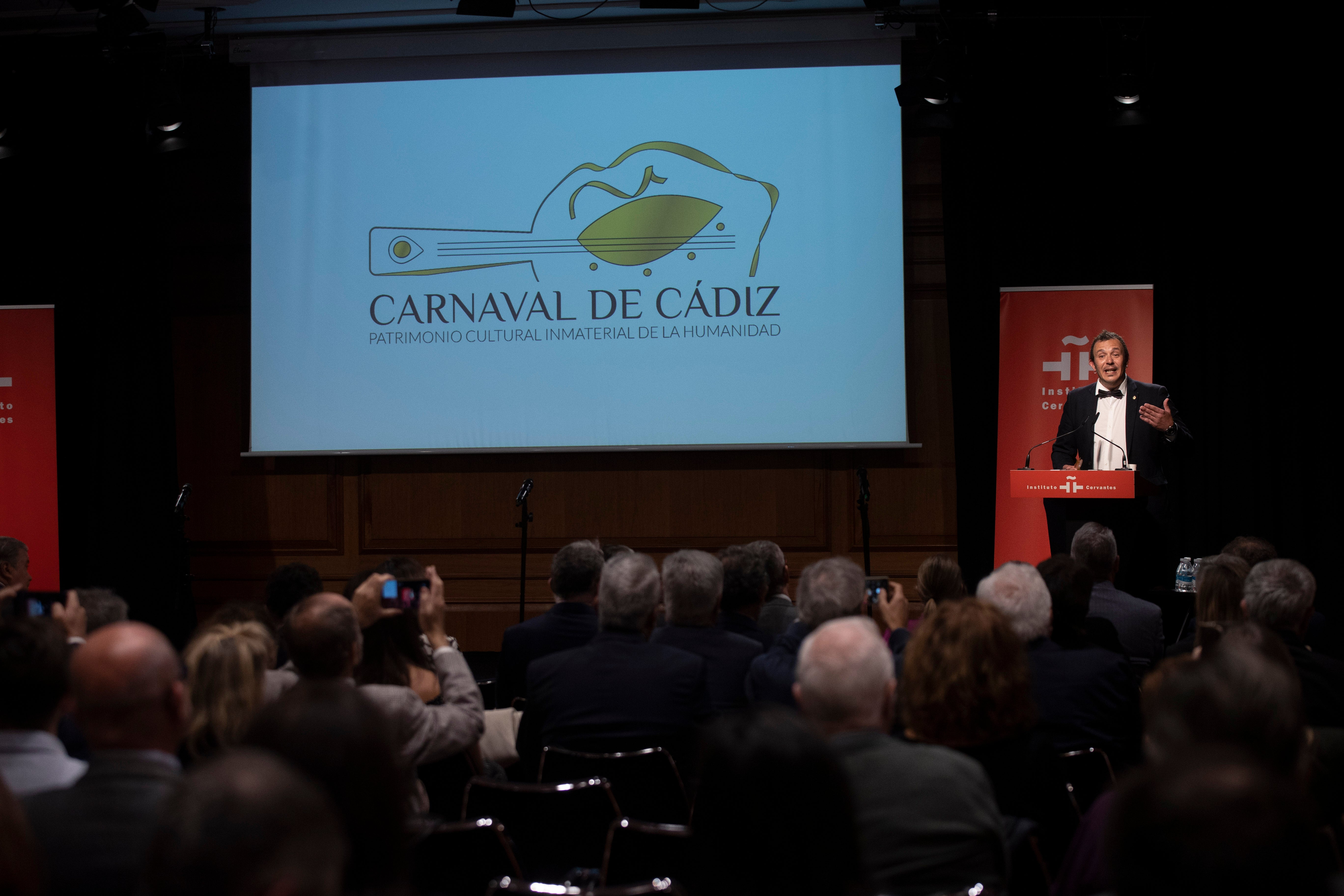 Fotos: El Carnaval de Cádiz quiere ser Patrimonio de la Humanidad