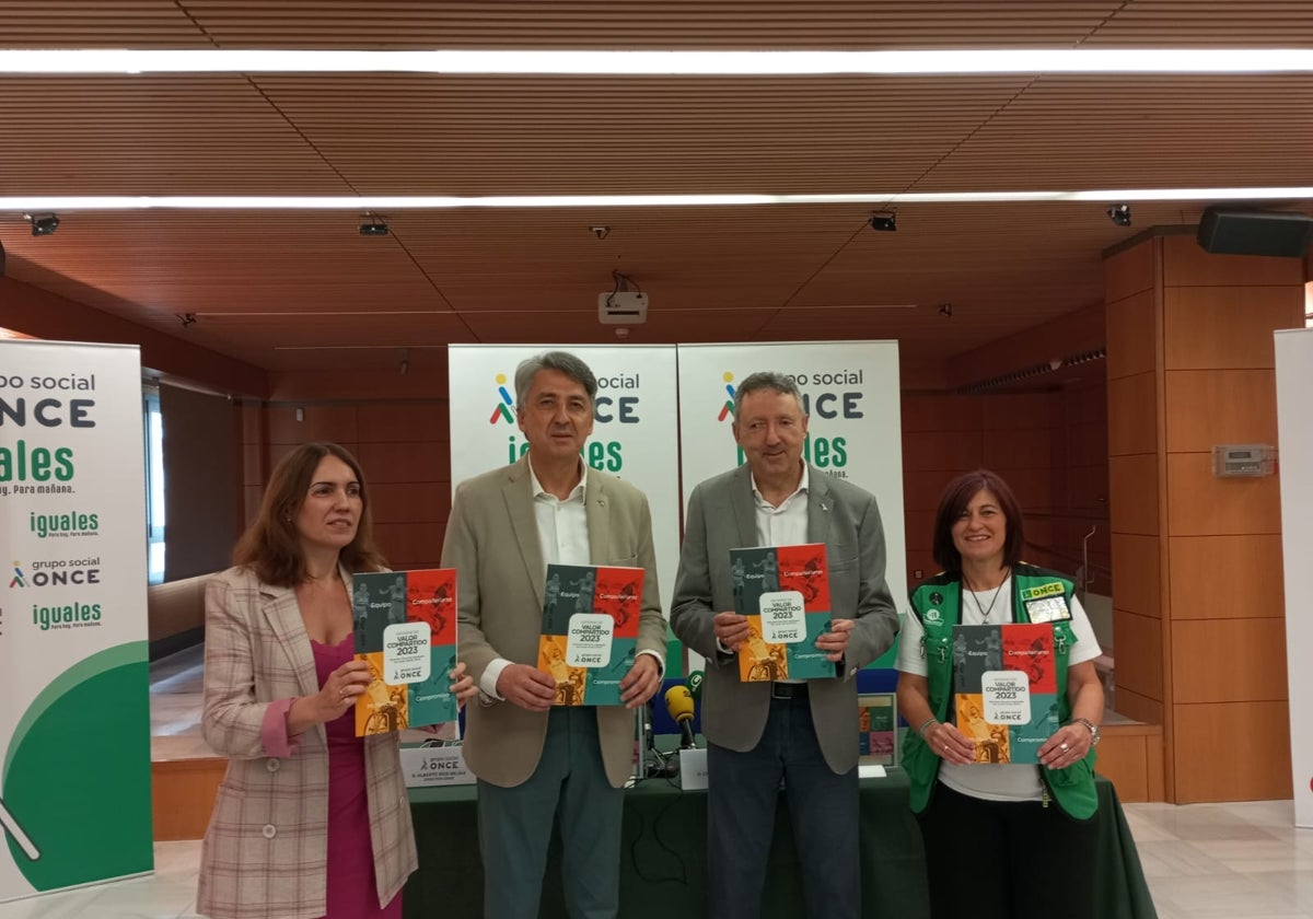 Acto de presentación del informe anual de la ONCE en Cádiz