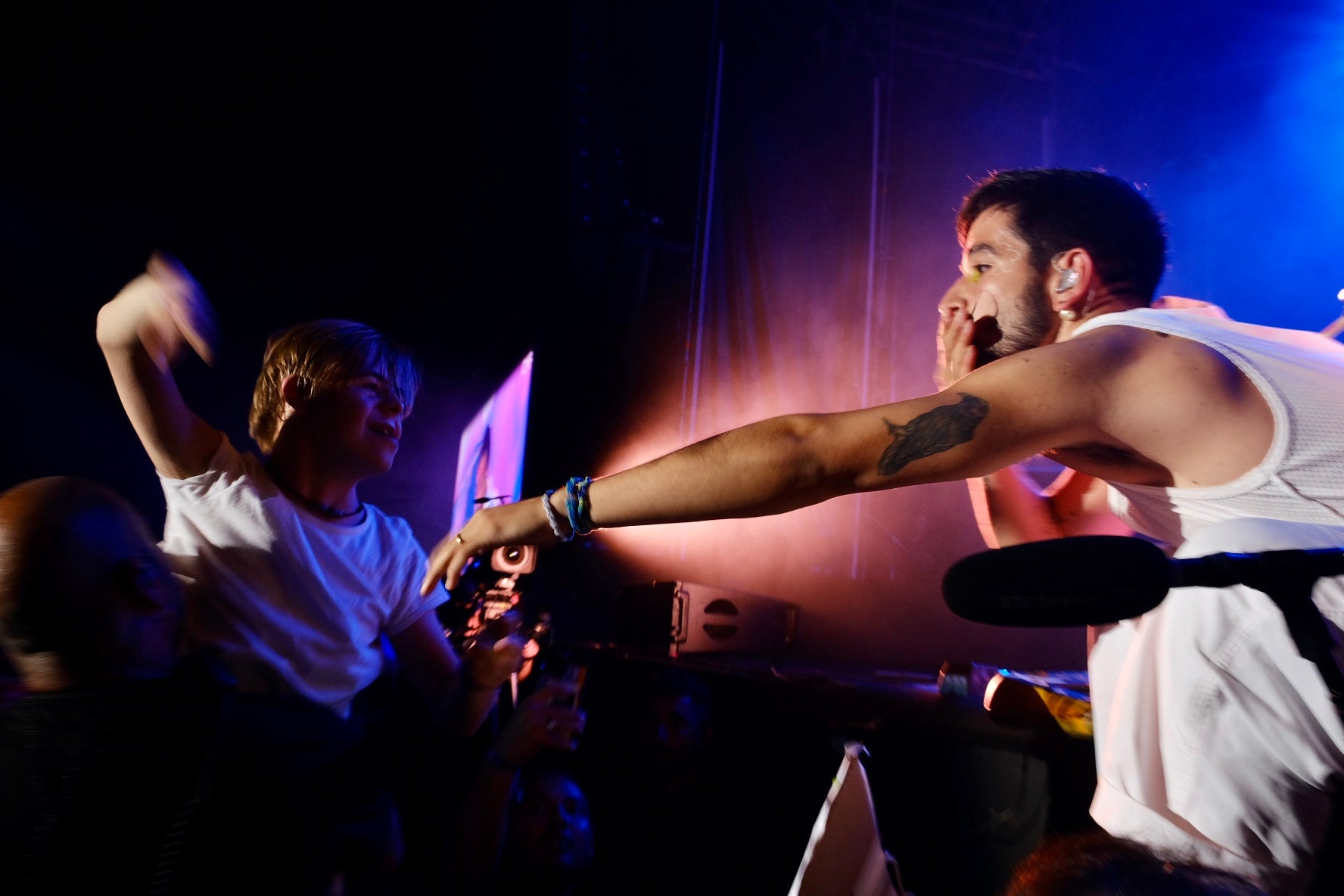 En imágenes: La tribu de Camilo inunda de amor el Concert Music Festival