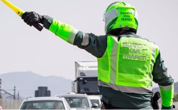 Cortada al tráfico por el accidente de un camión la carretera que une Olvera con Algodonales