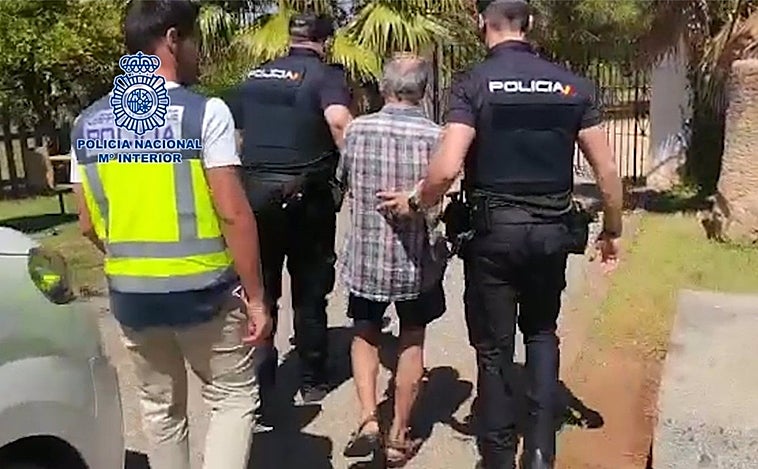 Vídeo: La Policía detiene en Castellar al sospechoso de asesinar a un indigente en Algeciras