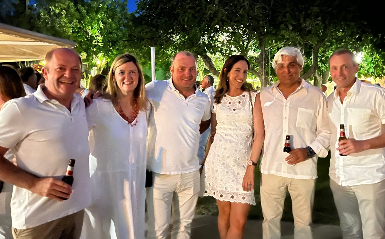 I Fiesta de Blanco, Juan Carlos Gil &amp;Friends