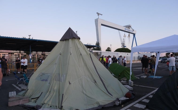 Vuelven las protestas al astillero de Puerto Real por la falta de carga de trabajo