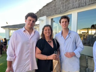 Simón Torreglosa, Elena Osborne y Pablo Torreglosa.