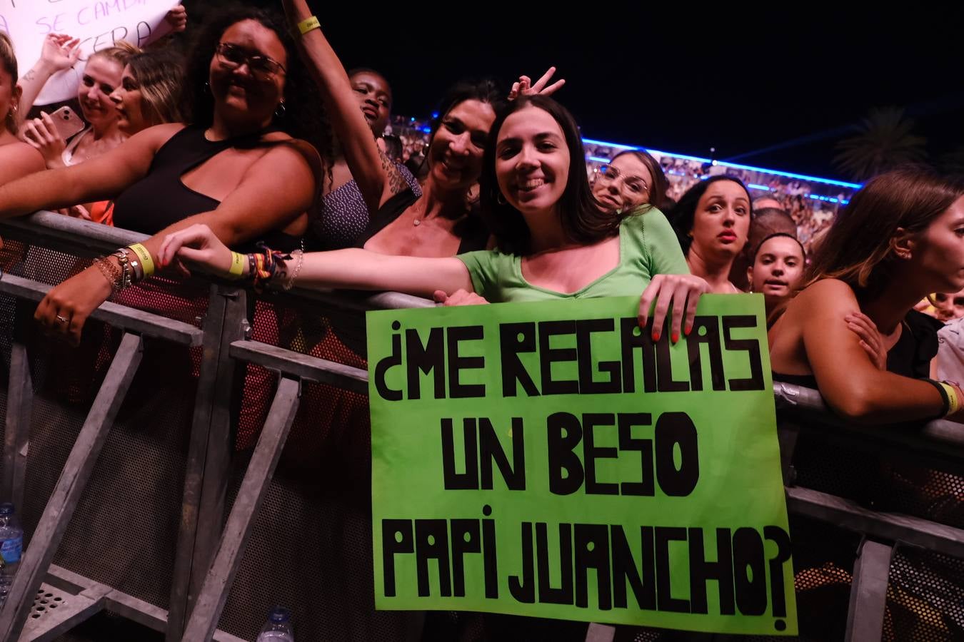 El huracán Maluma arrasa en el Concert Music de Chiclana