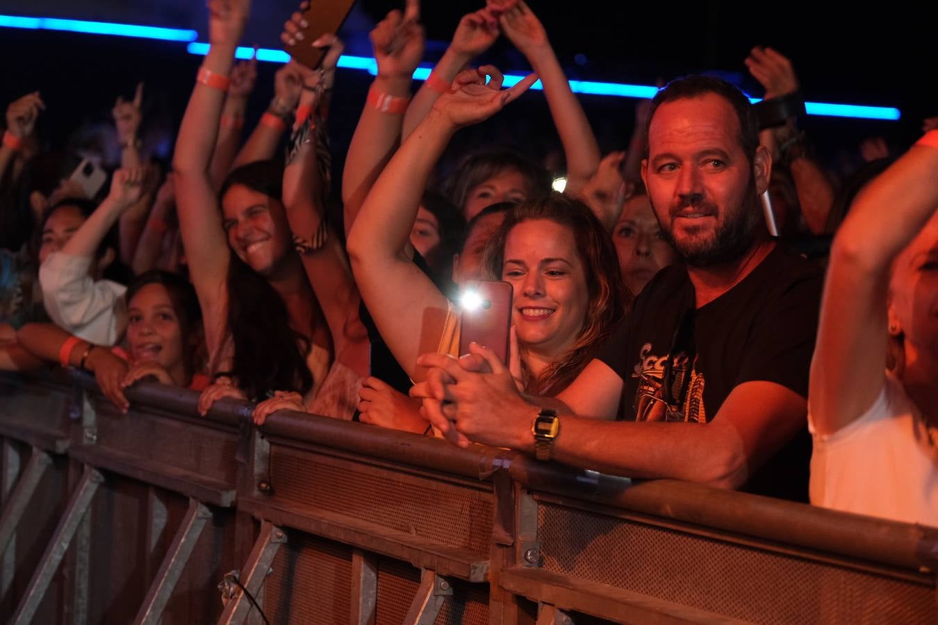 Las imágenes del concierto de Antonio Orozco en Chiclana