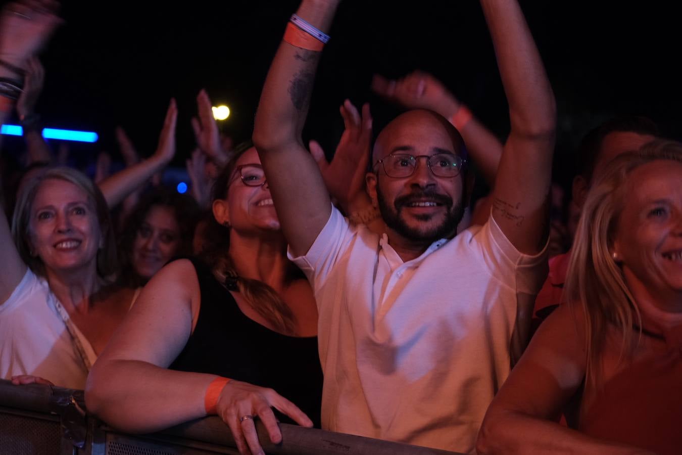 Las imágenes del concierto de Antonio Orozco en Chiclana