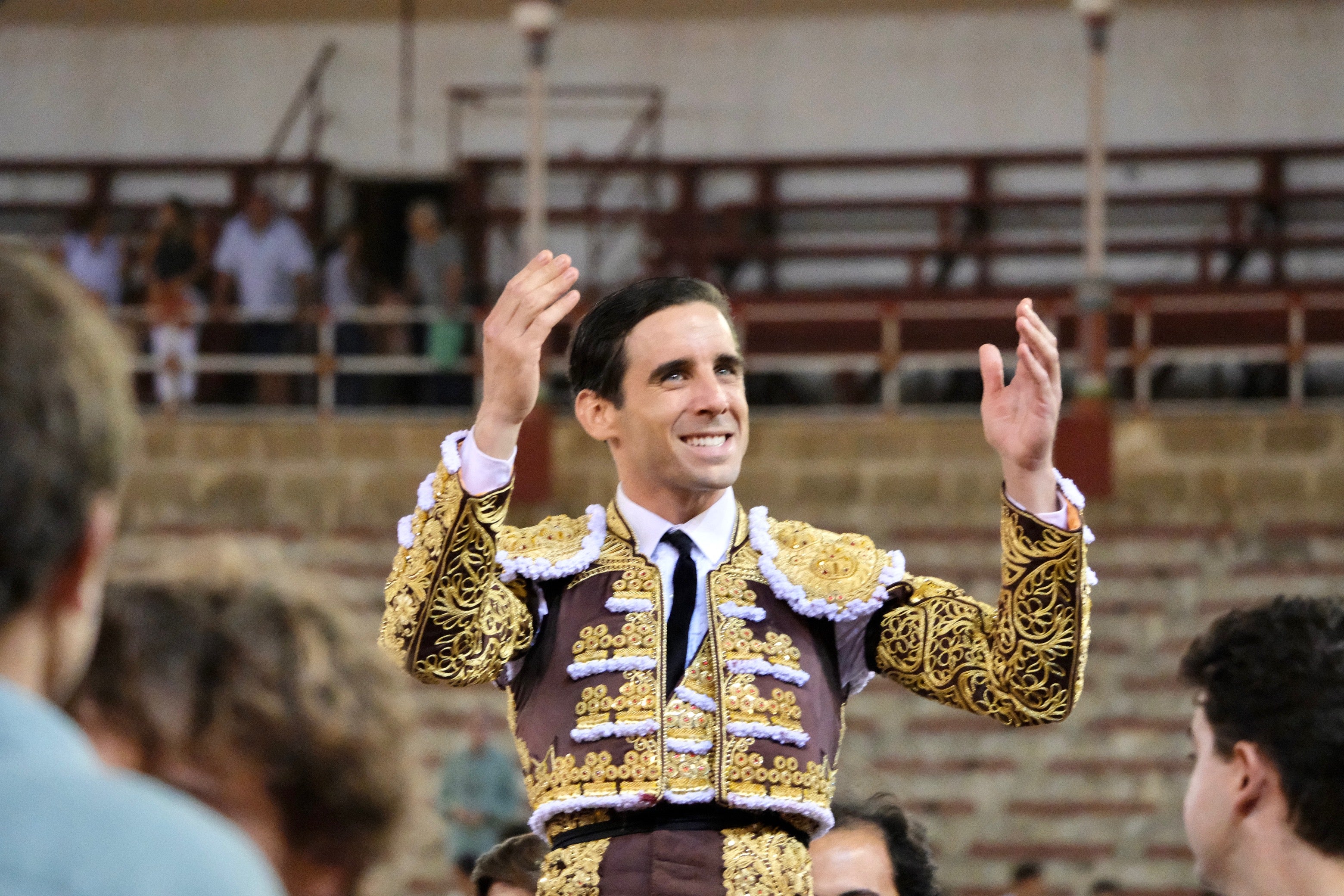 Apuntes de gran toreo de Juan Ortega que sale a hombros en El Puerto