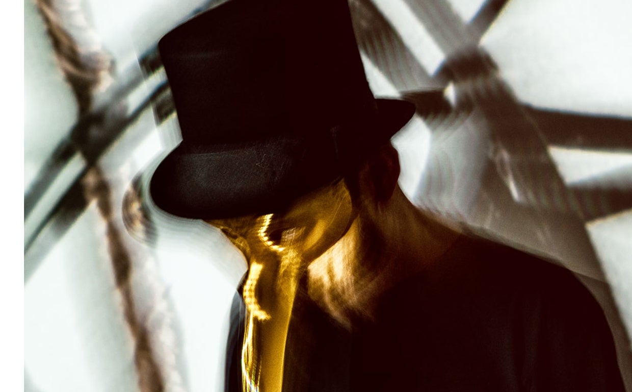 Claptone llega a Concert Music Festival para brindar un show único.