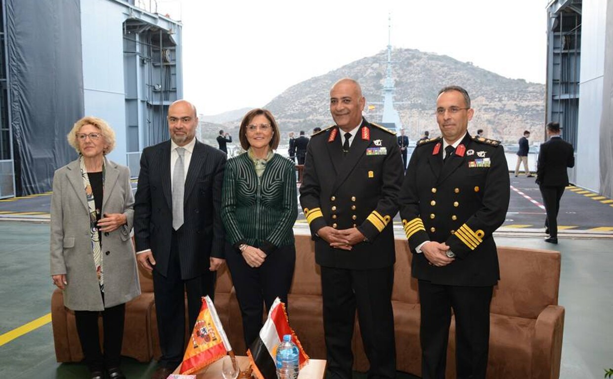 Imagen de la visita de los militares egipcios en 2019 al astillero de Cartagena