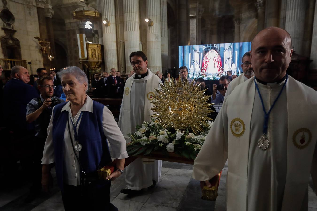 Coronación de la Virgen de las Penas en la Catedral