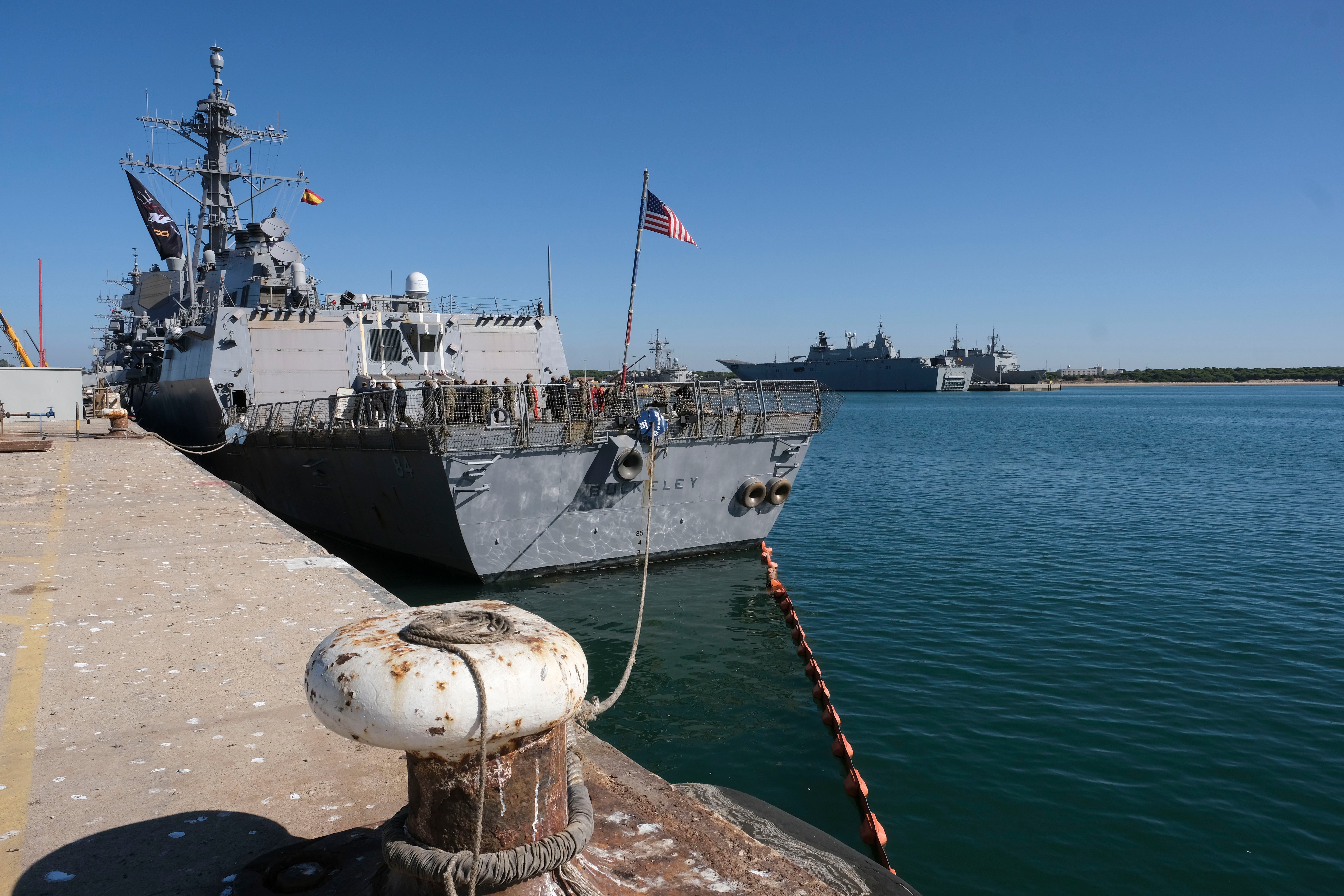 Fotos: la llegada del destructor norteamericano USS Bulkeley a la base de Rota