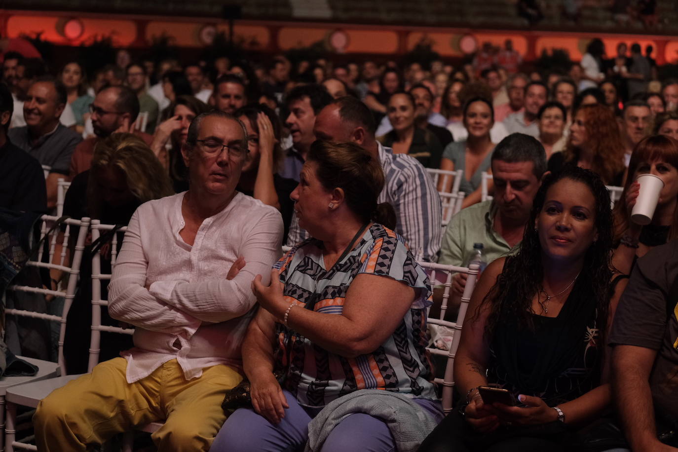 Búscate en el concierto de Medina Azahara en el Cabaret Festival