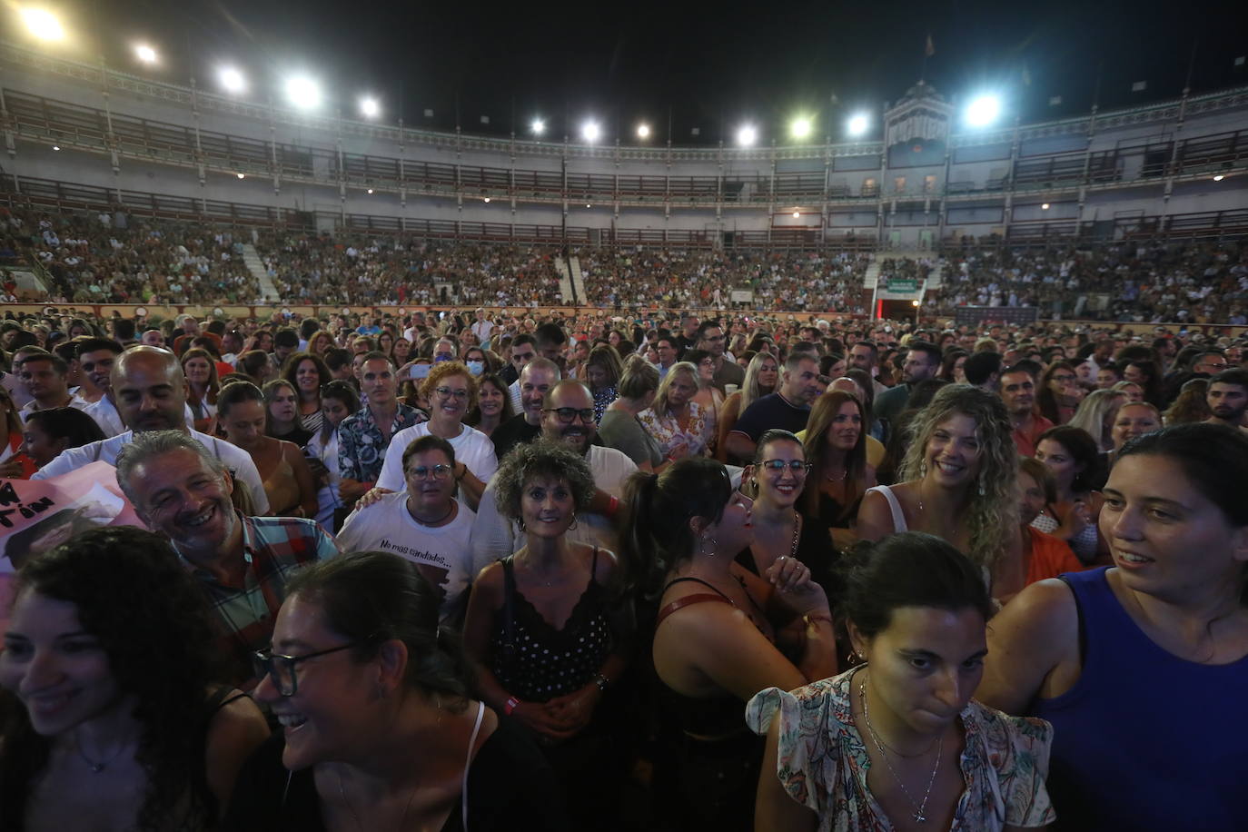Búscate en el concierto de Vanesa Martín en el Cabaret Festival