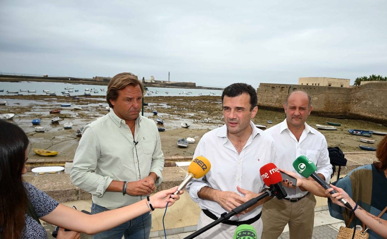 Bruno García ha dado inicio al curso político en La Caleta.