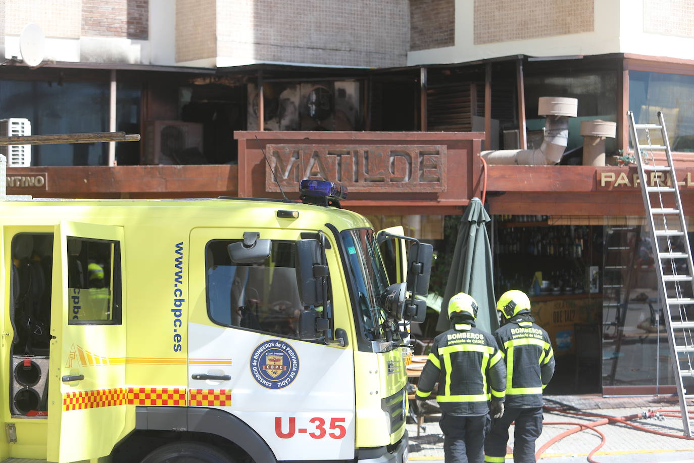 Así ha quedado La Parrilla de Matilde tras el incendio en el local
