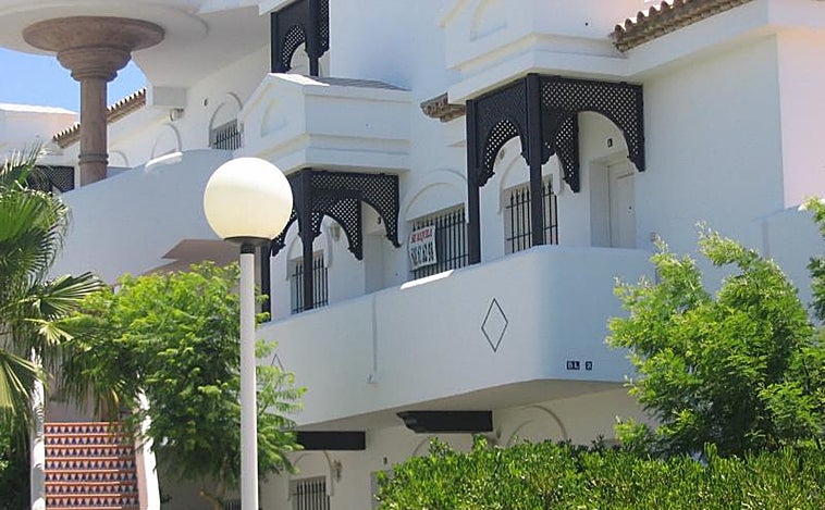 La provincia registra más de 140.000 pernoctaciones en apartamentos turísticos en julio