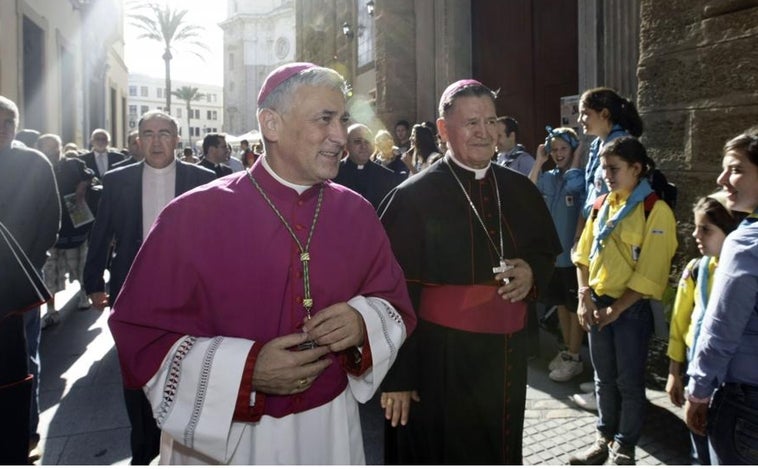 Obispo Zornoza: «Antonio Ceballos ha dejado en Cádiz su huella de la paciencia, bondad y humildad»