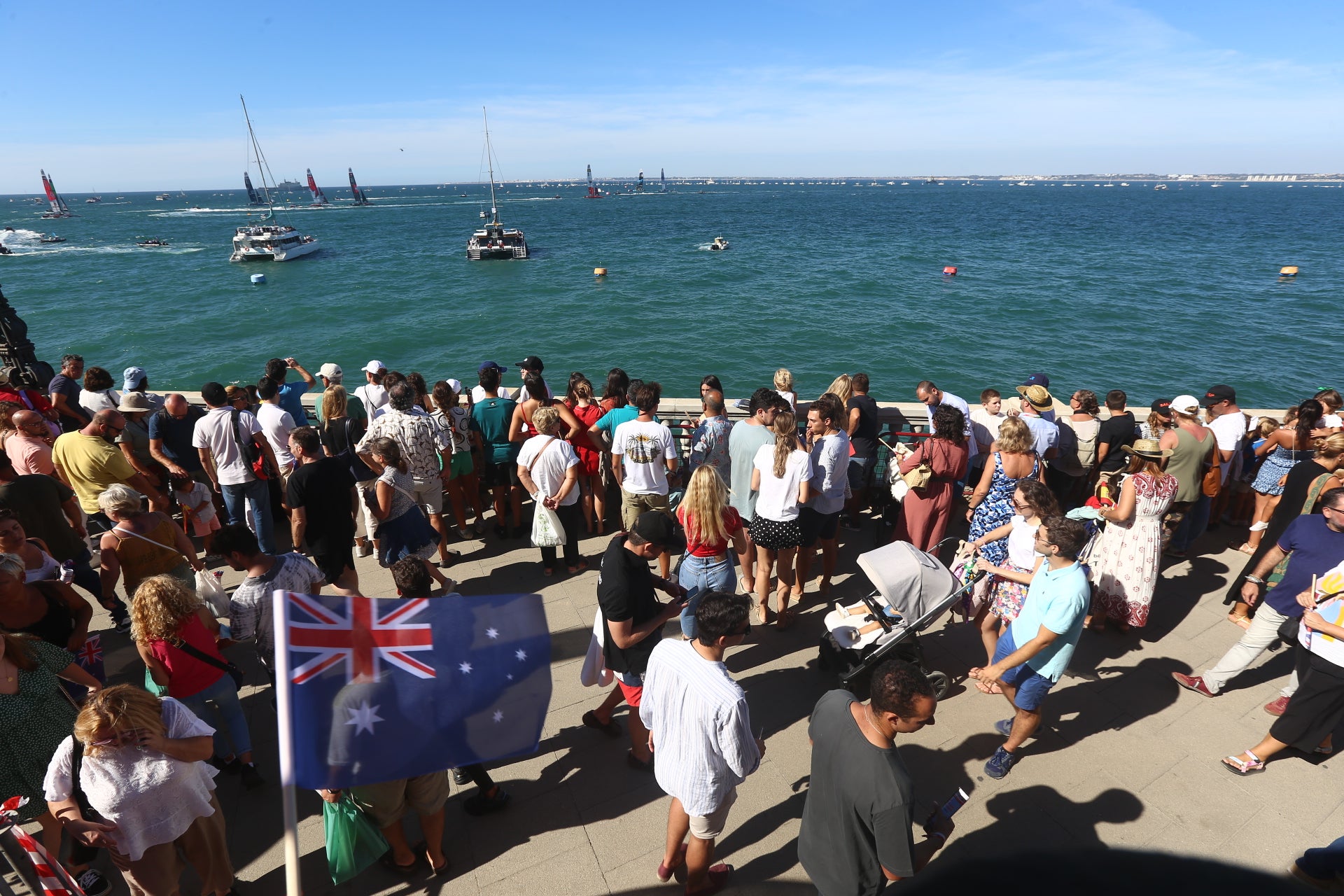 En imágenes: Fiesta en Cádiz el primer día de SailGP