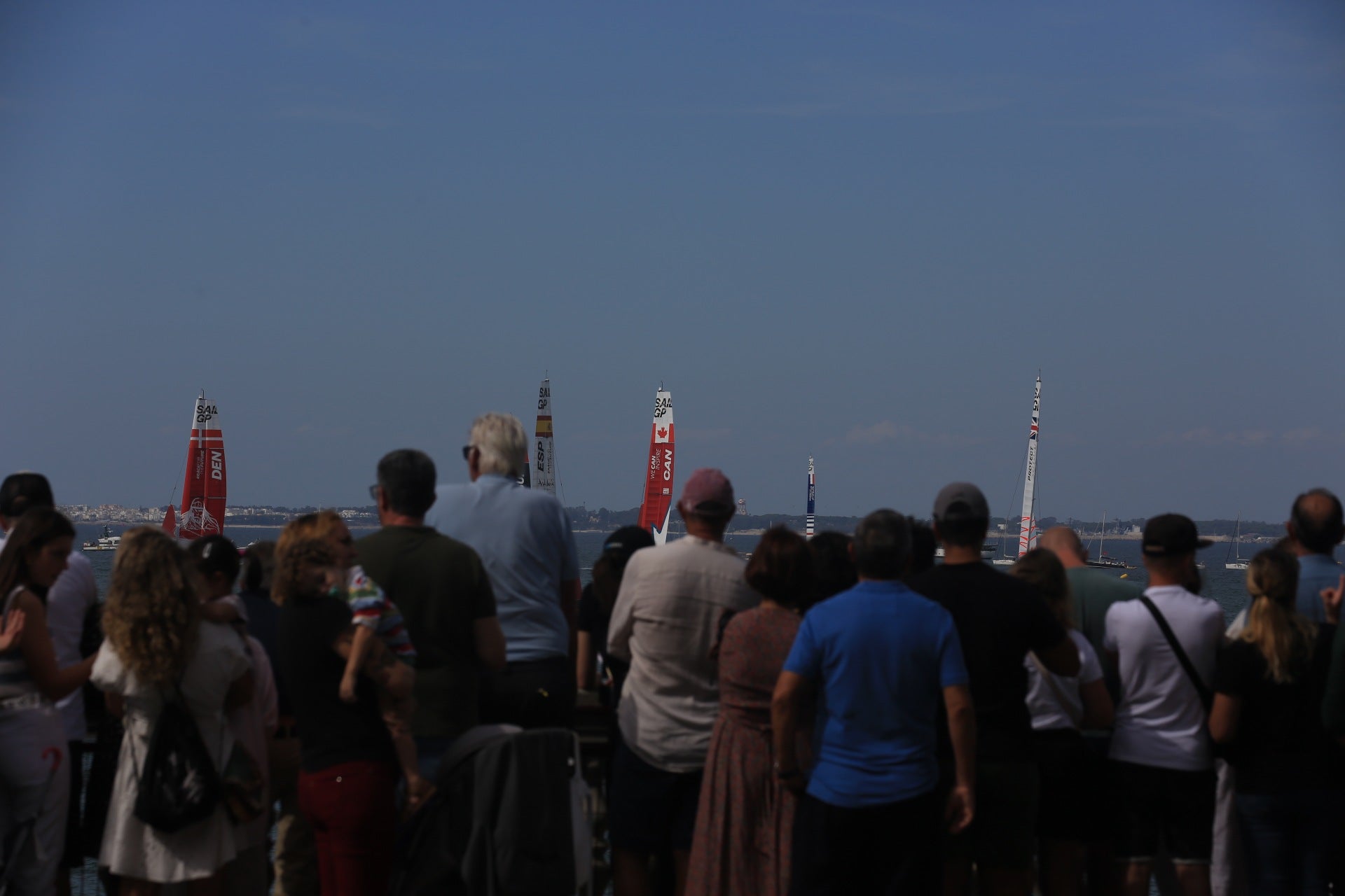 Búscate en las imágenes de Cádiz este domingo de SailGP