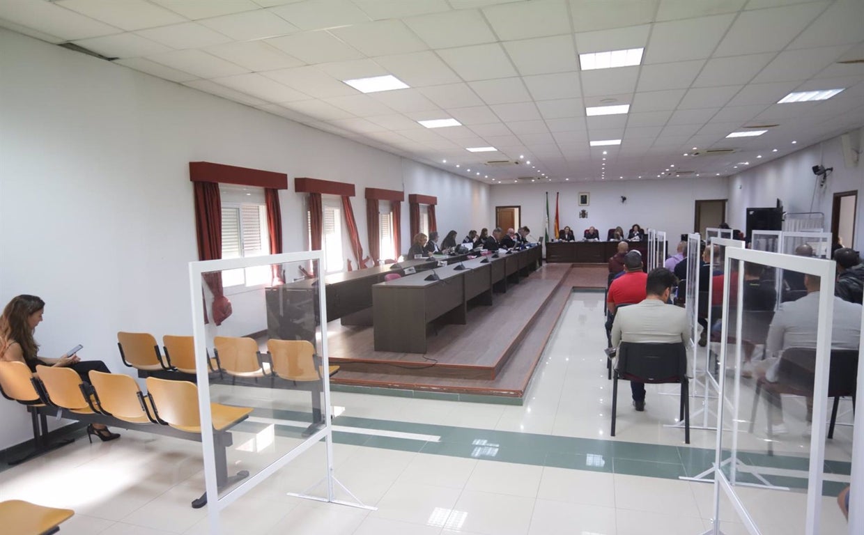 Sala de la Audiencia Provincial de Cádiz durante de la reanudación del juicio de Los Castañas en Algeciras.