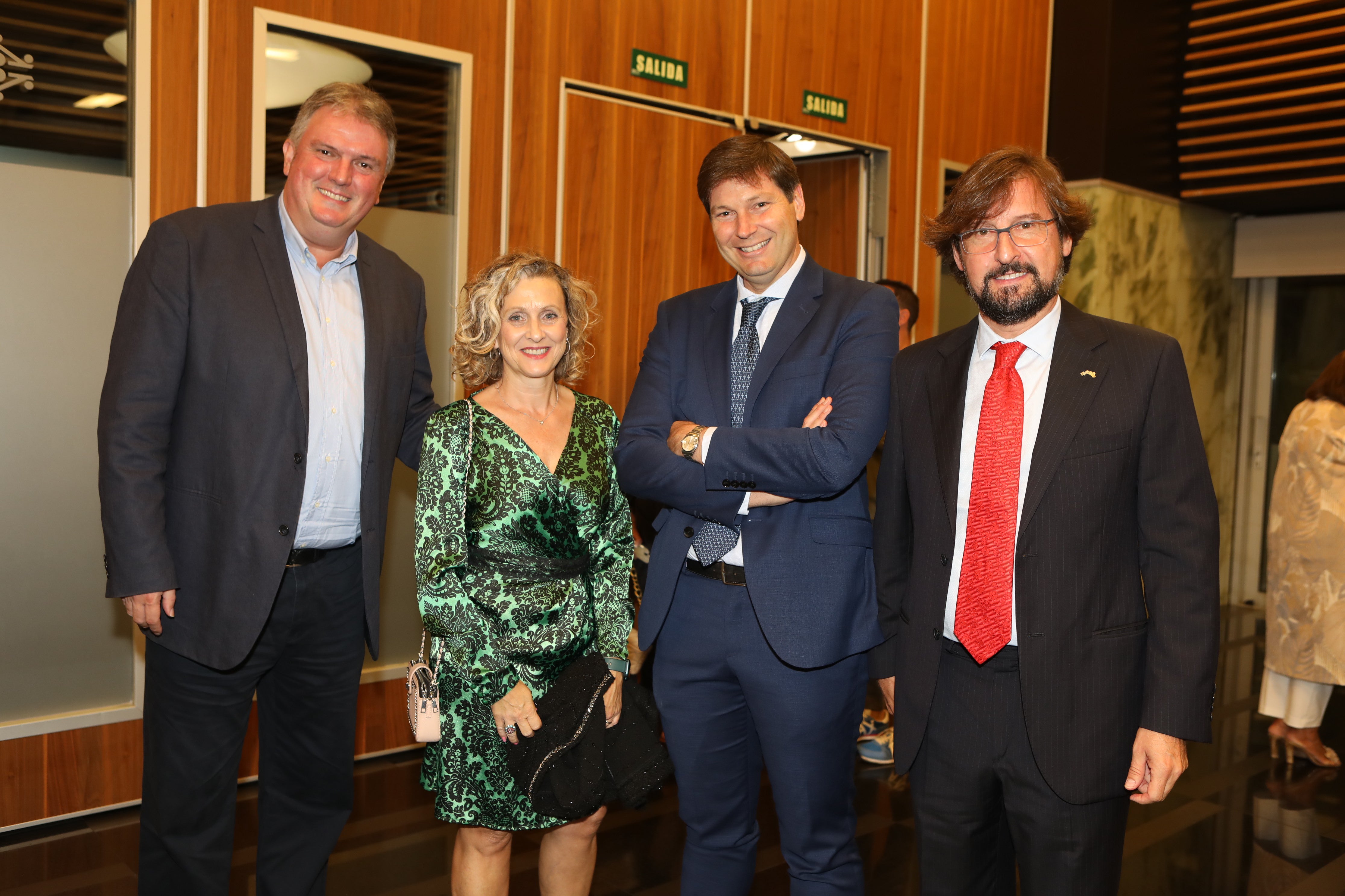 Patxi Rodríguez, Leonor Sicre, Agustín Merello.