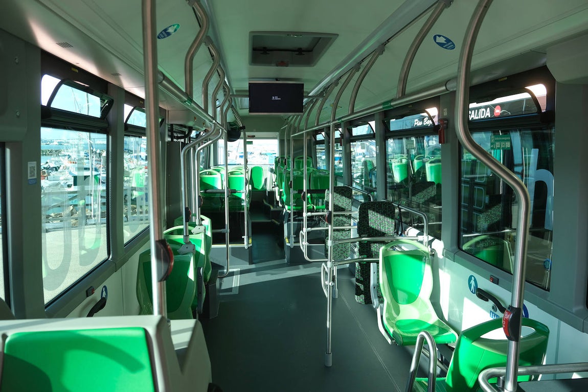 Fotos: Así son los nuevos autobuses híbridos de Cádiz