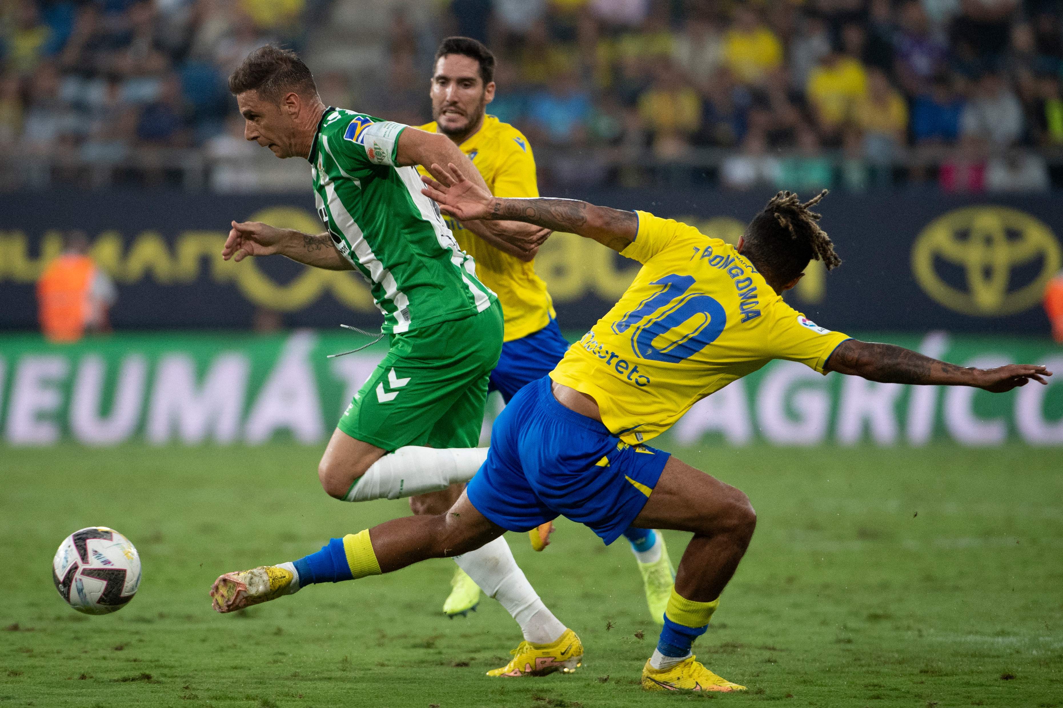 Fotos: las mejores imágenes del Cádiz CF-Real Betis