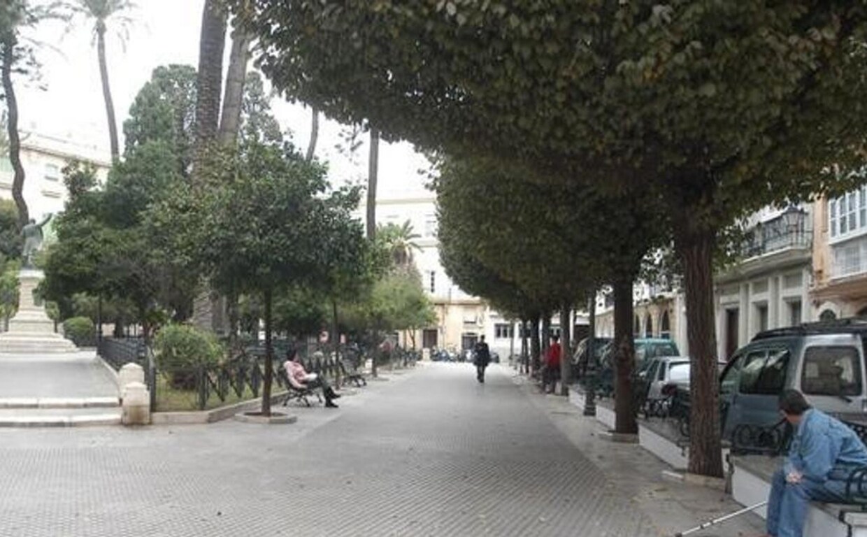 La plaza de Candelaria, en el centro de Cádiz, en una imagen de archivo.